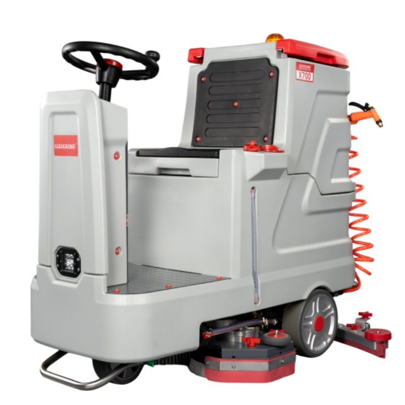 西宁坦洁全自动驾驶式洗地机X700